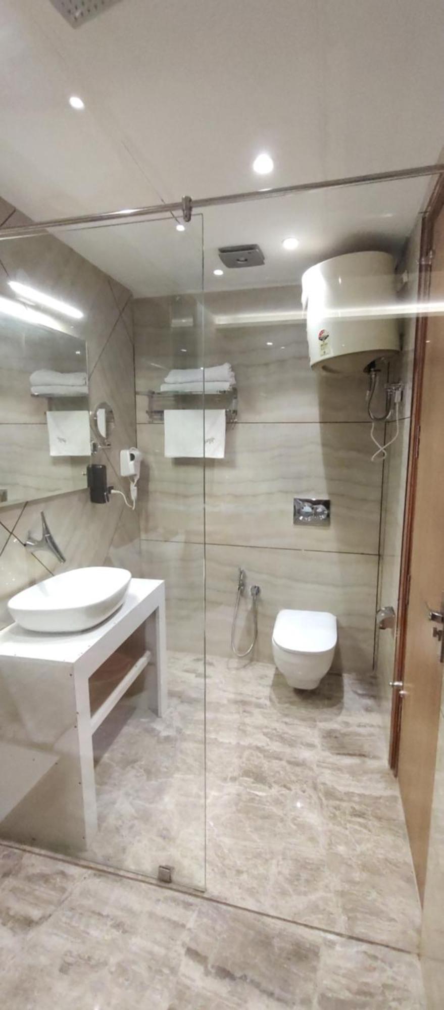 Sagrika Hotel 3*