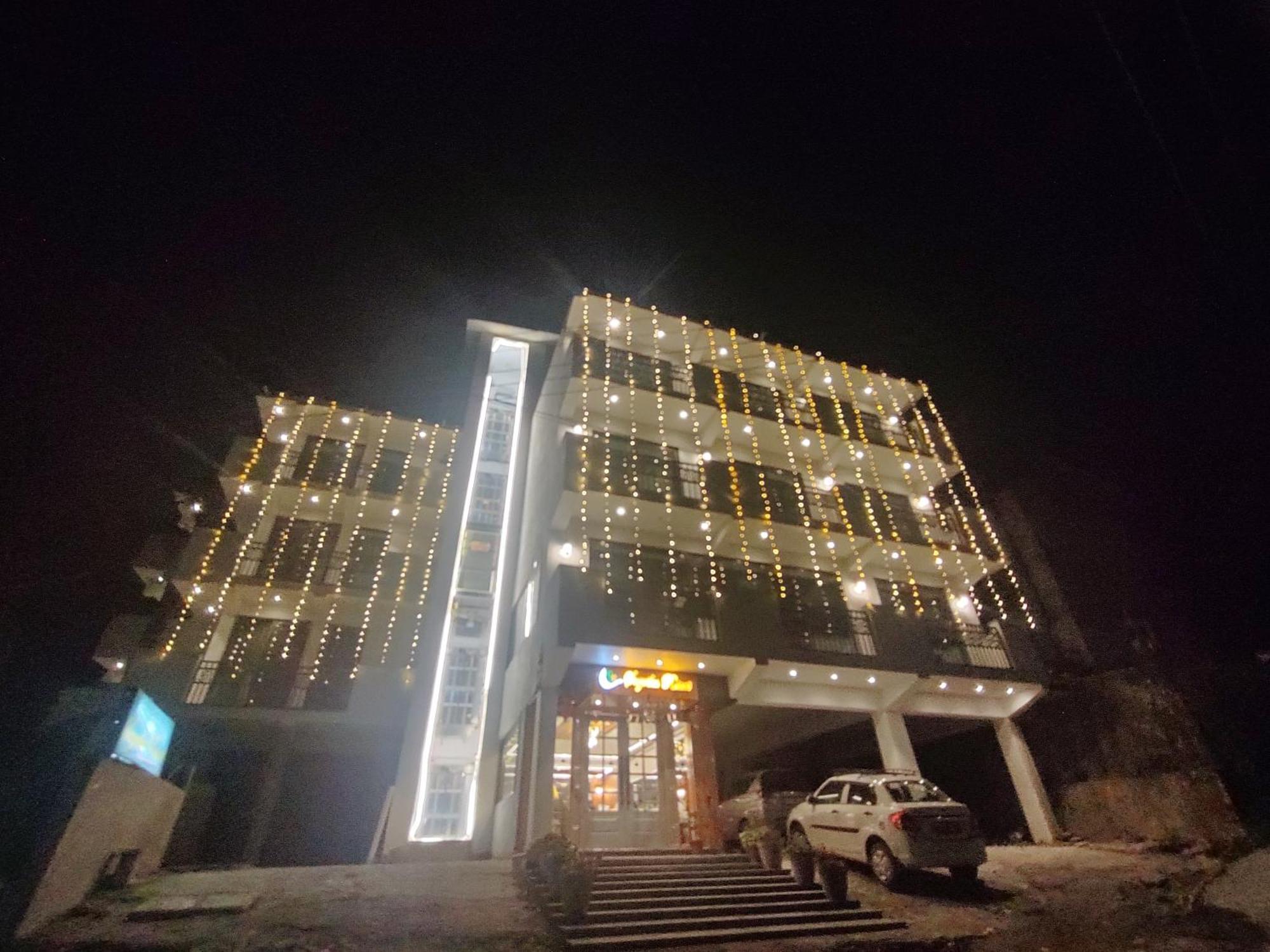 Hotel Sagrika 3*