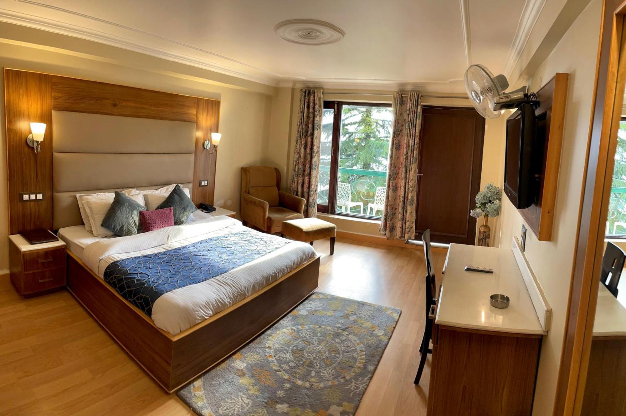 Mongas & 4* Dalhousie