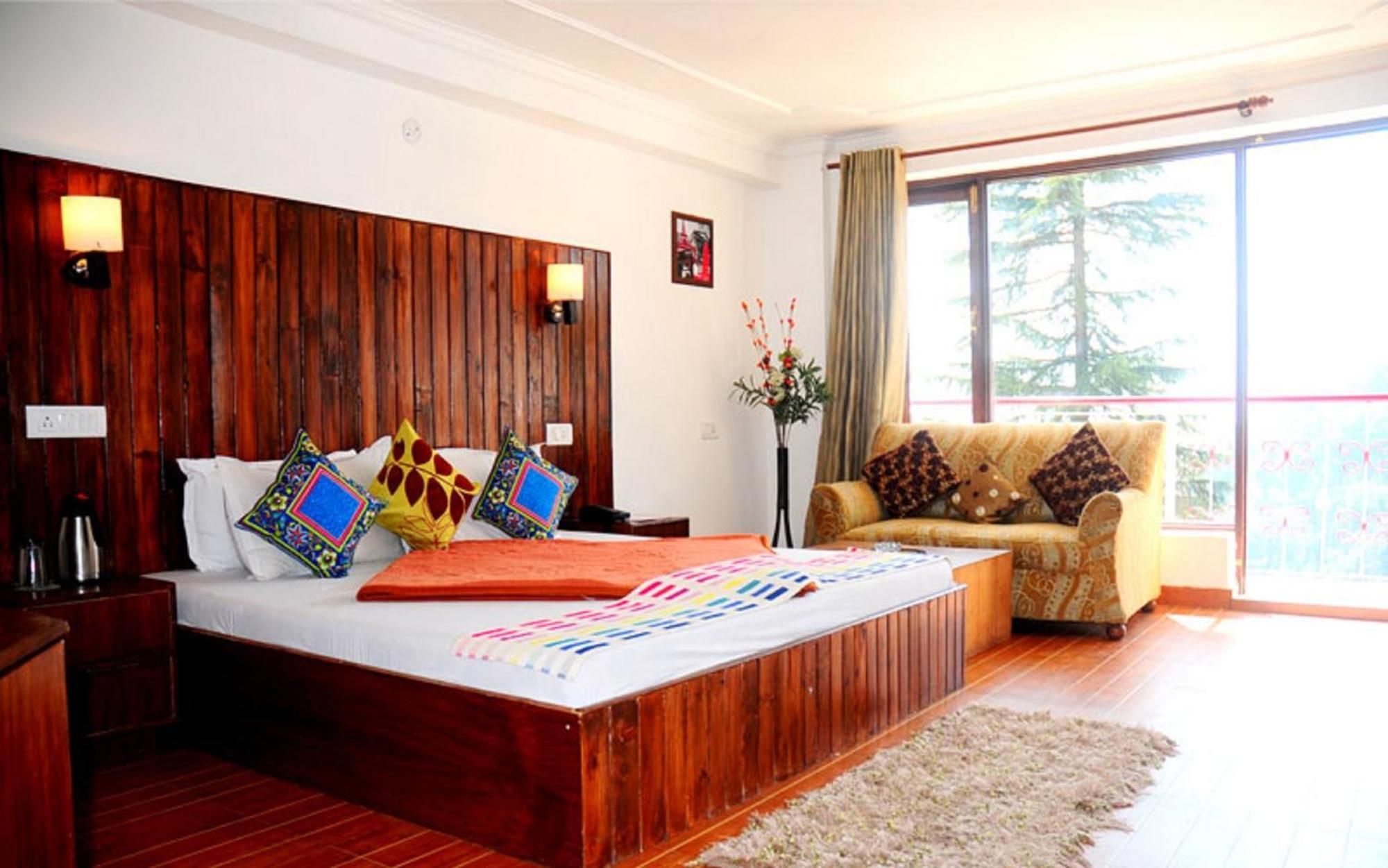 Mongas & 4* Dalhousie