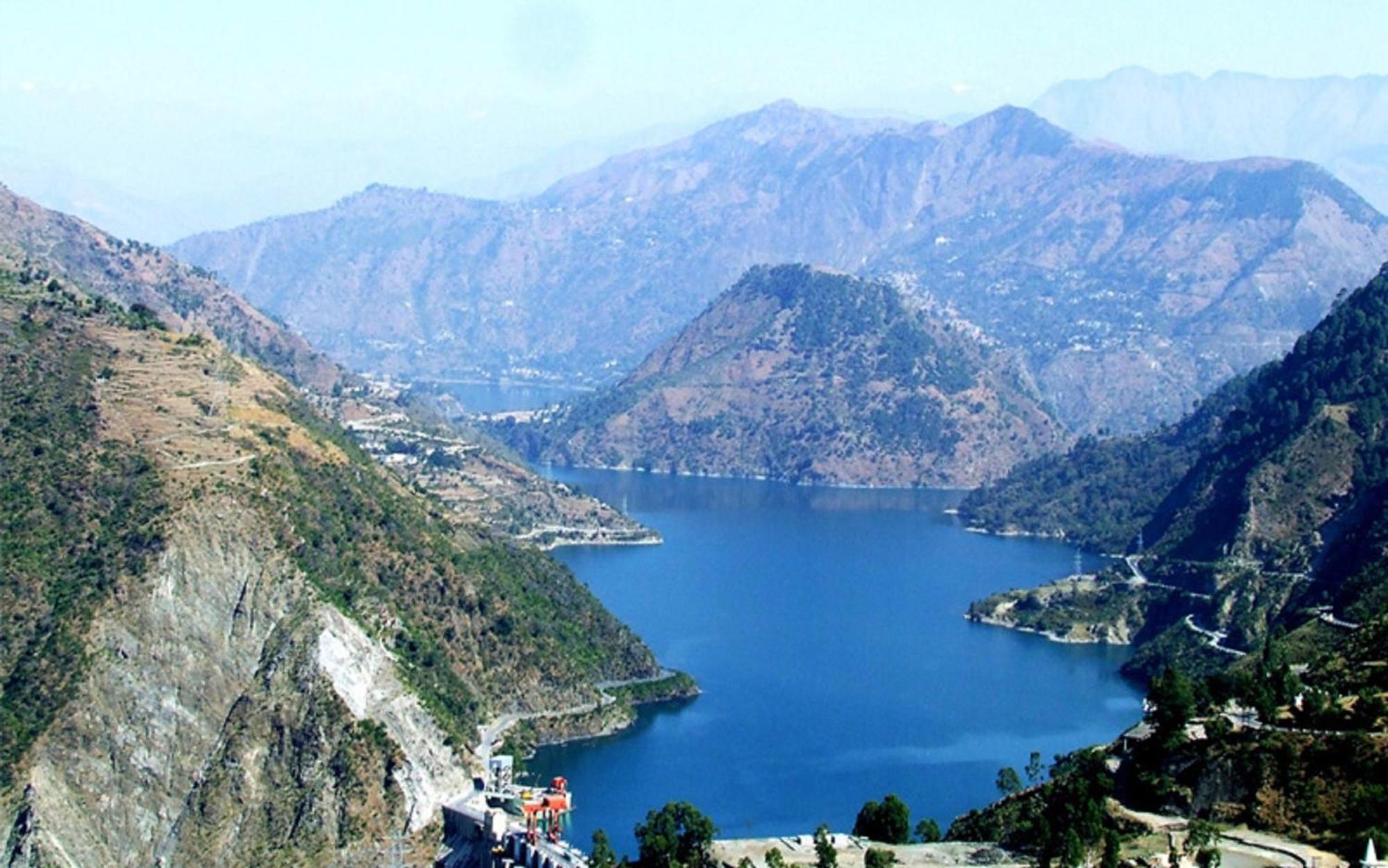 Mongas & Hotel Dalhousie