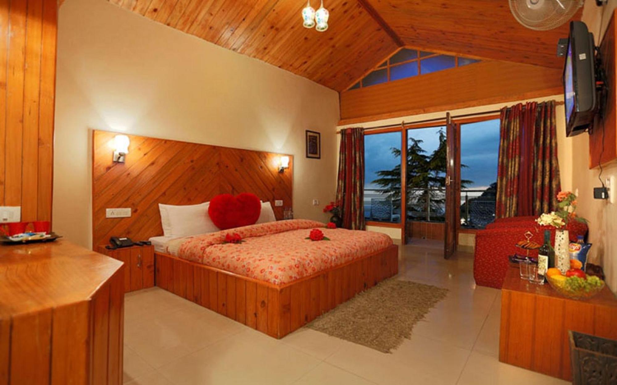 Mongas & 4* Dalhousie