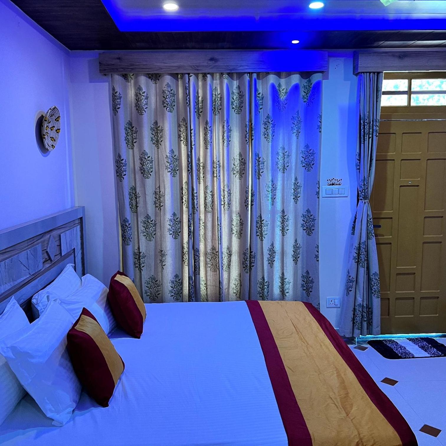 Homestay Rock Mountain Premium Near Rock Garden Dalhousie