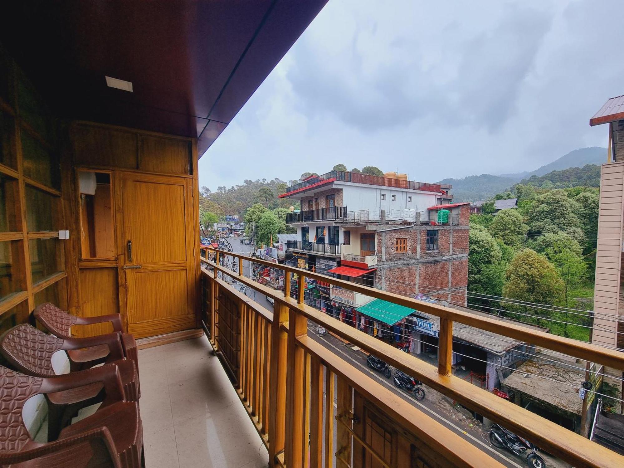 Hotel Wow View 2*