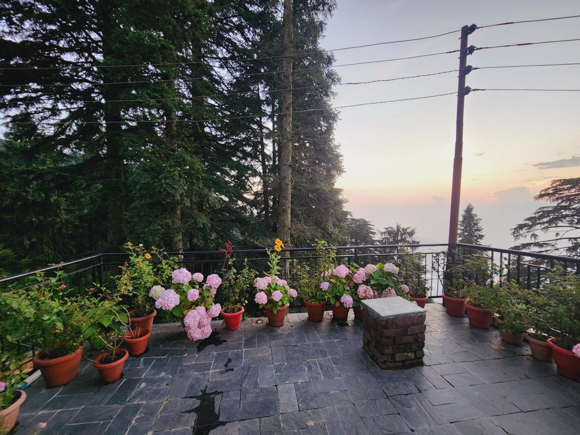Hotel Smarthill Kalatop-nature's Heaven