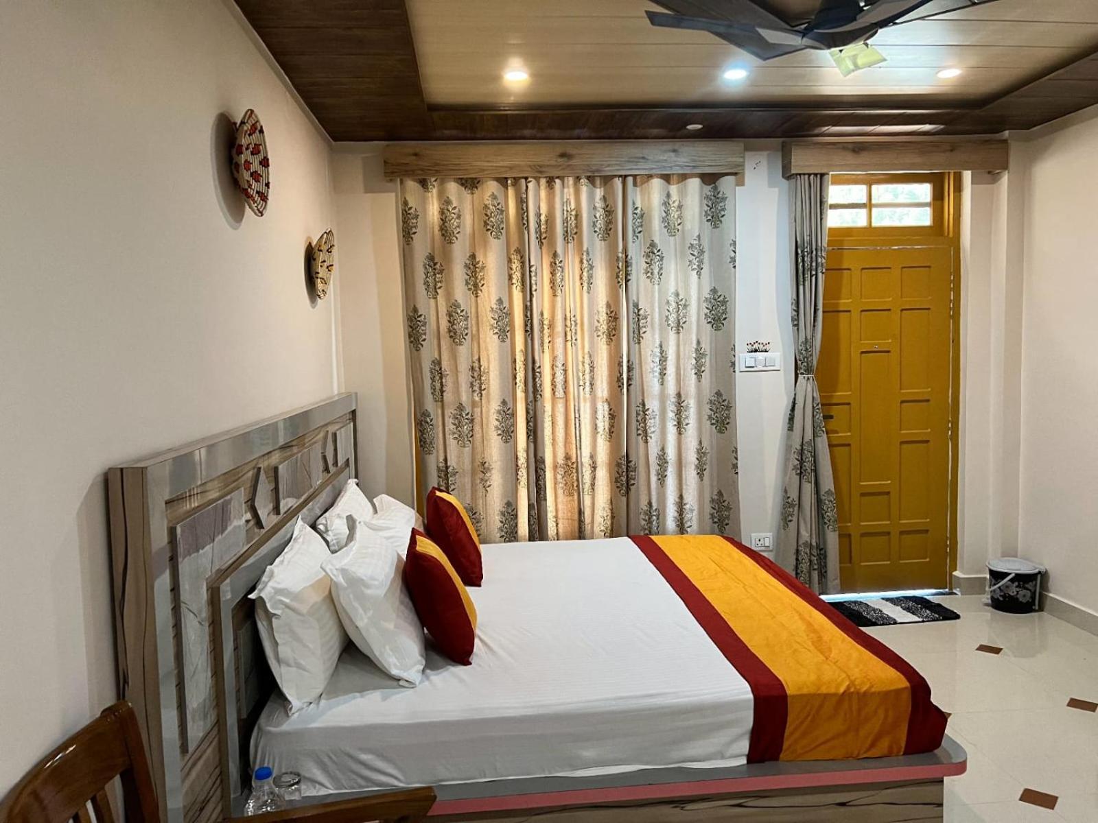 Rock Mountain Premium Near Rock Garden Homestay Dalhousie