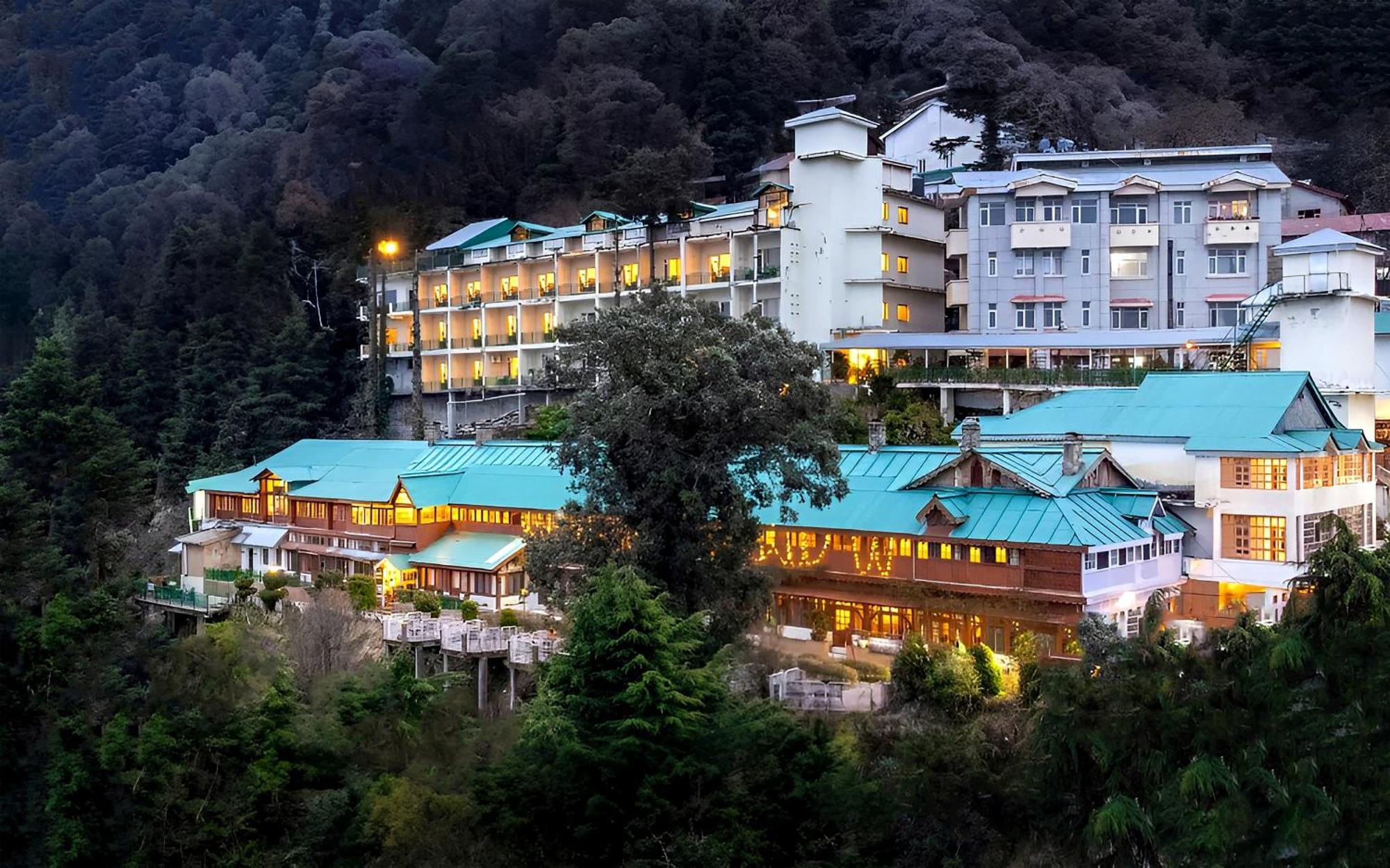 Grand View Hotel 3*