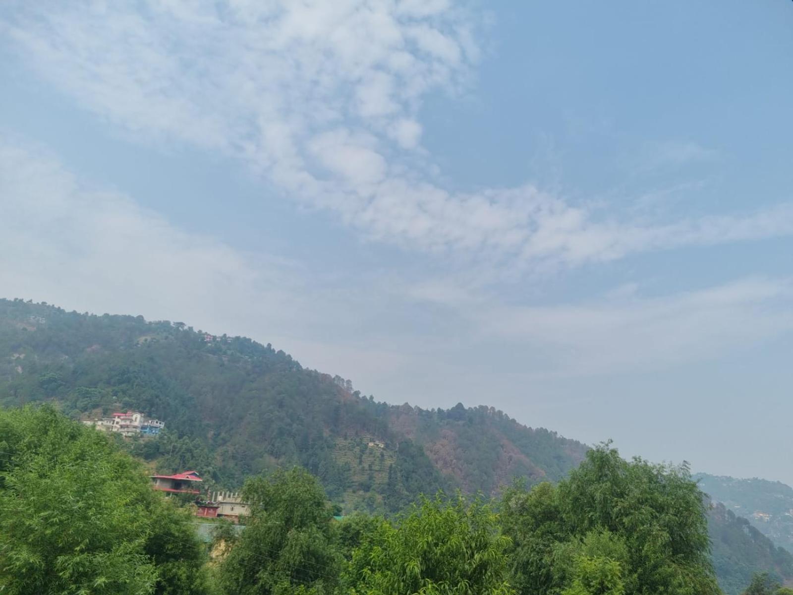 Rock Mountain Premium Near Rock Garden Homestay Dalhousie