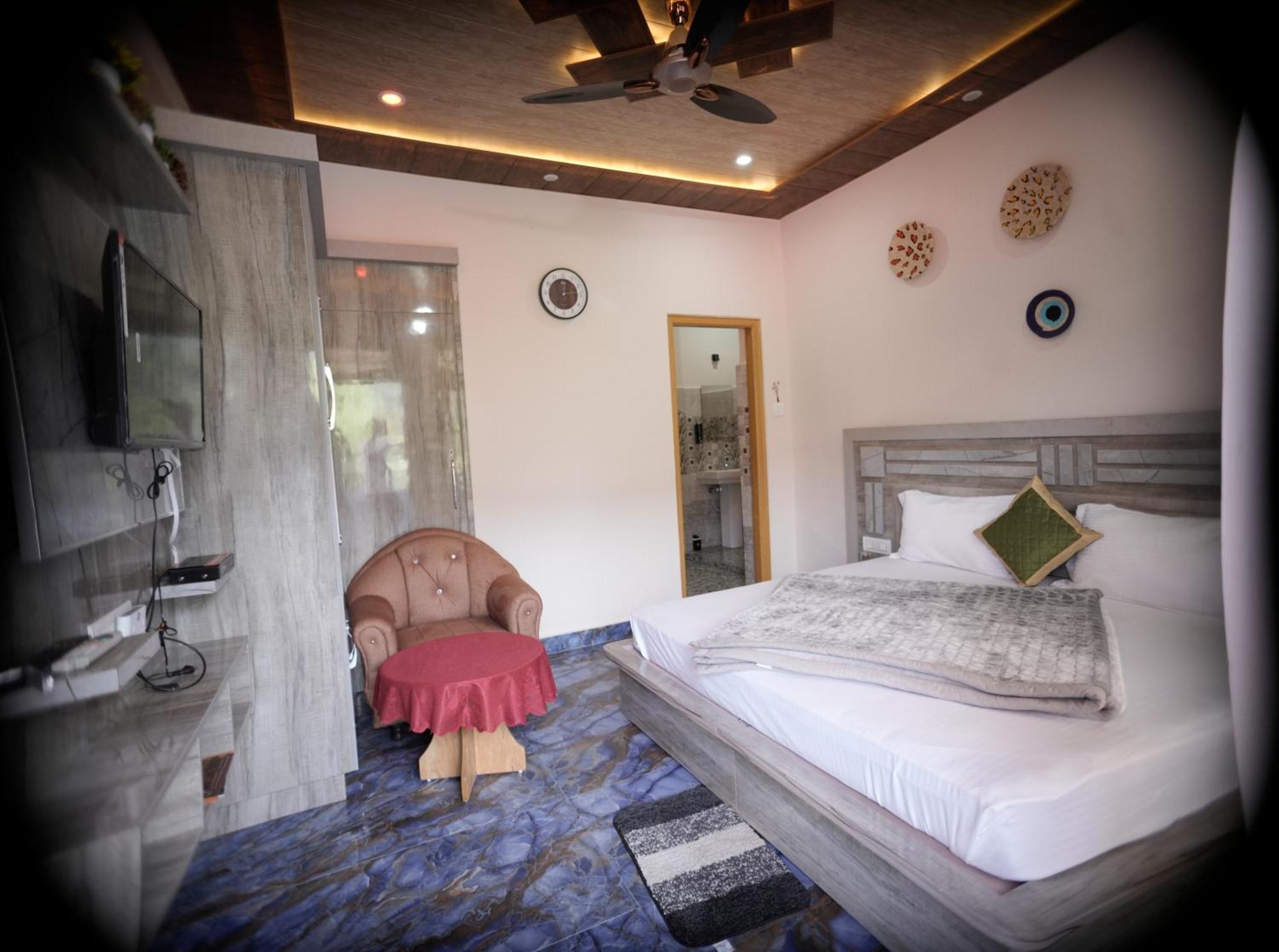 Rock Mountain Premium Near Rock Garden Homestay