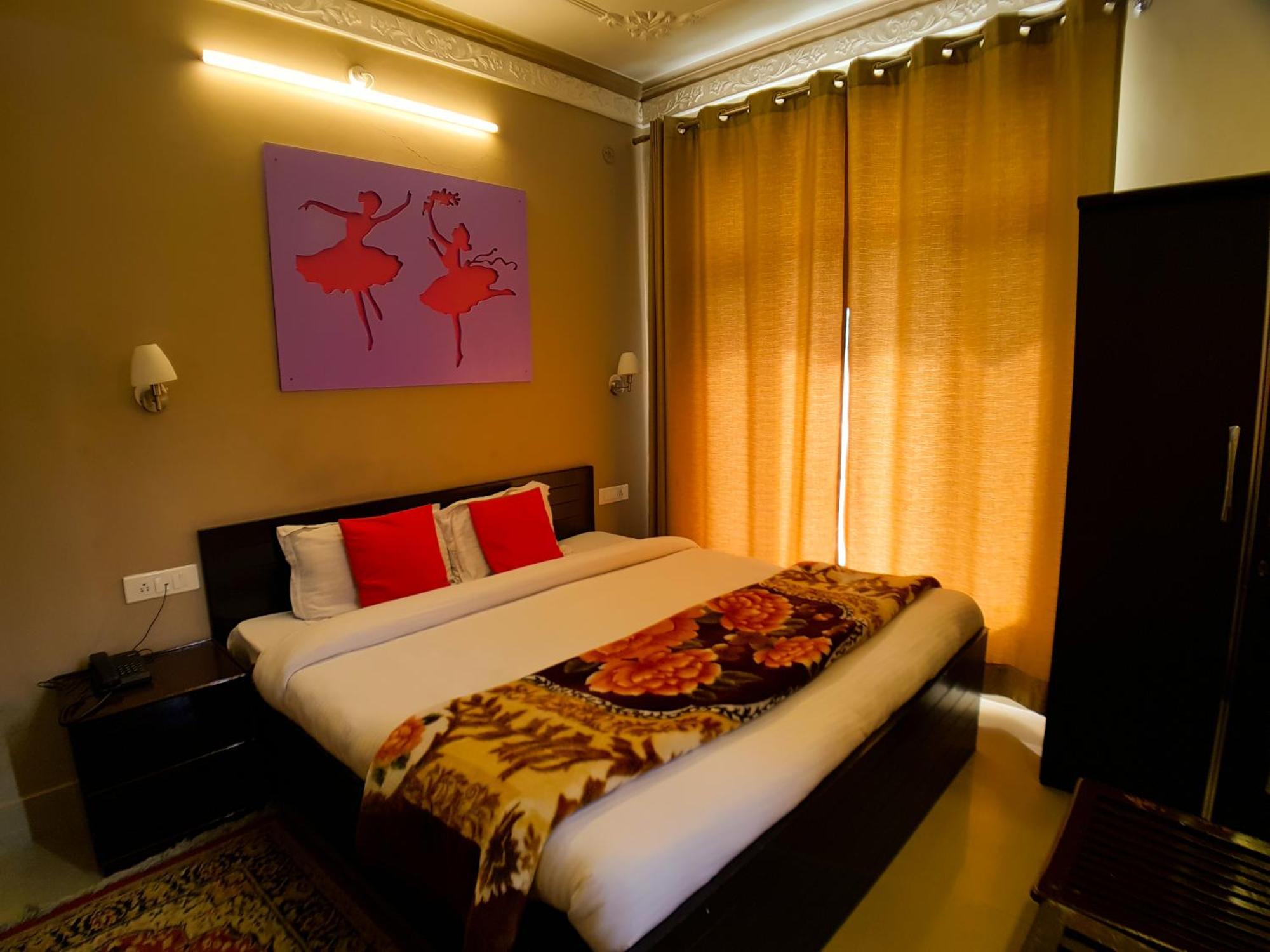 Cozy Nook Hotel Dalhousie