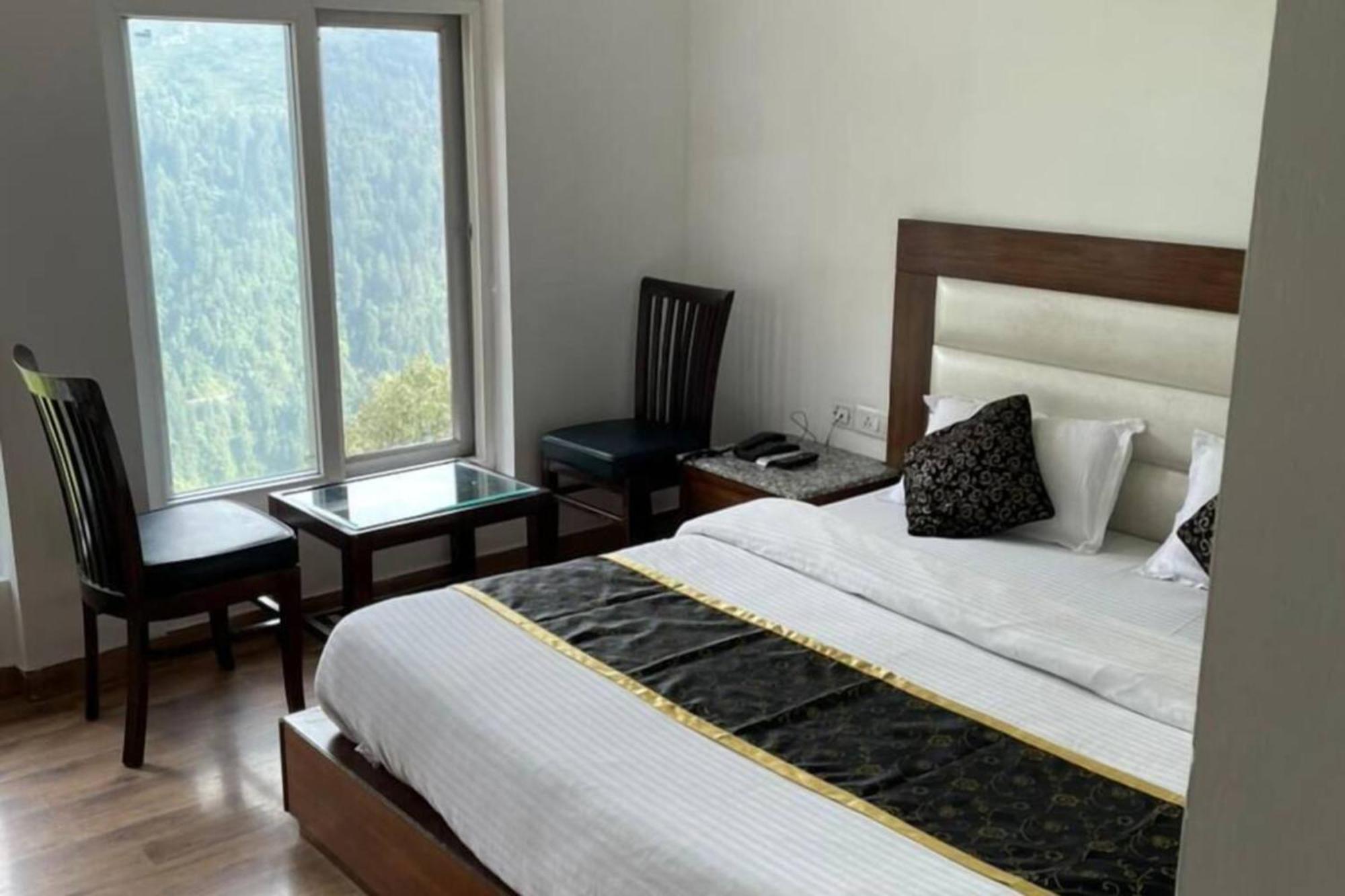 Hotel Goroomgo Namaskar Heights
