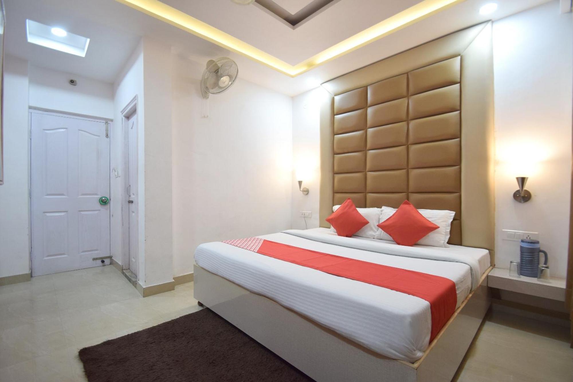 Hotel Townshouse Dalhousie Mall Road
