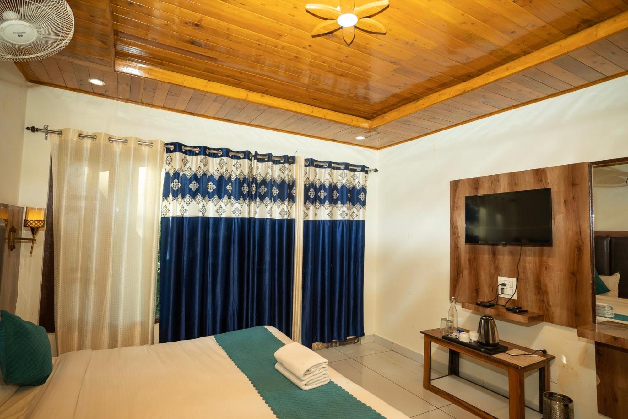 Hotel Blue Heaven - In Dalhousie