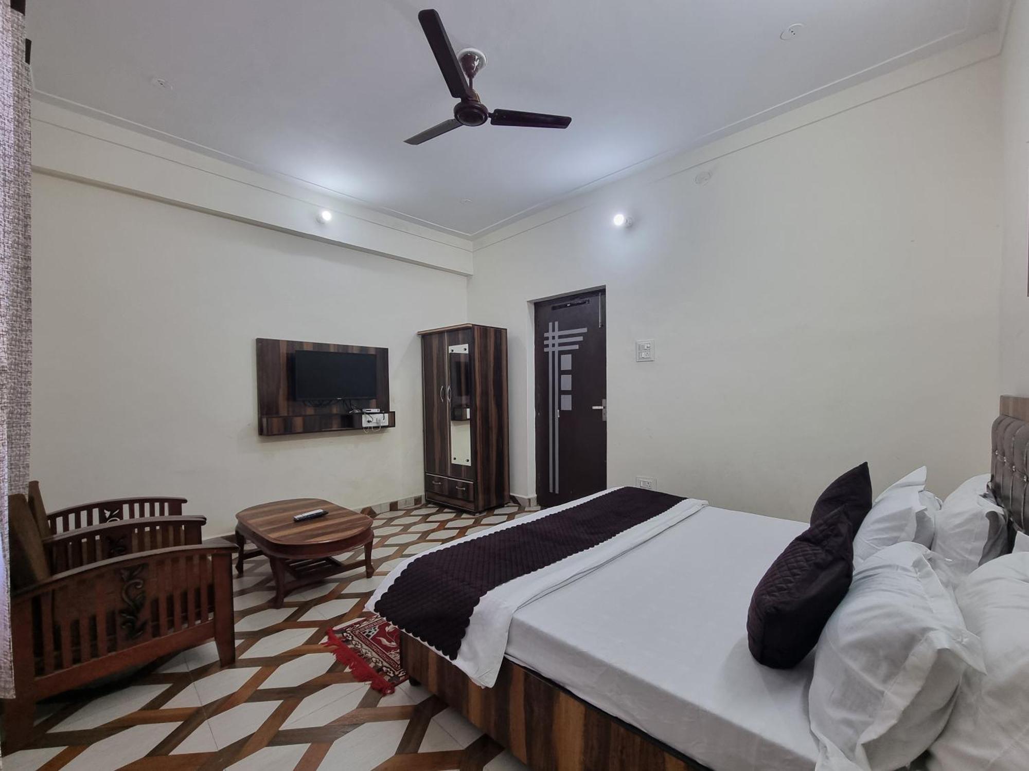Baikunth Homes Homestay