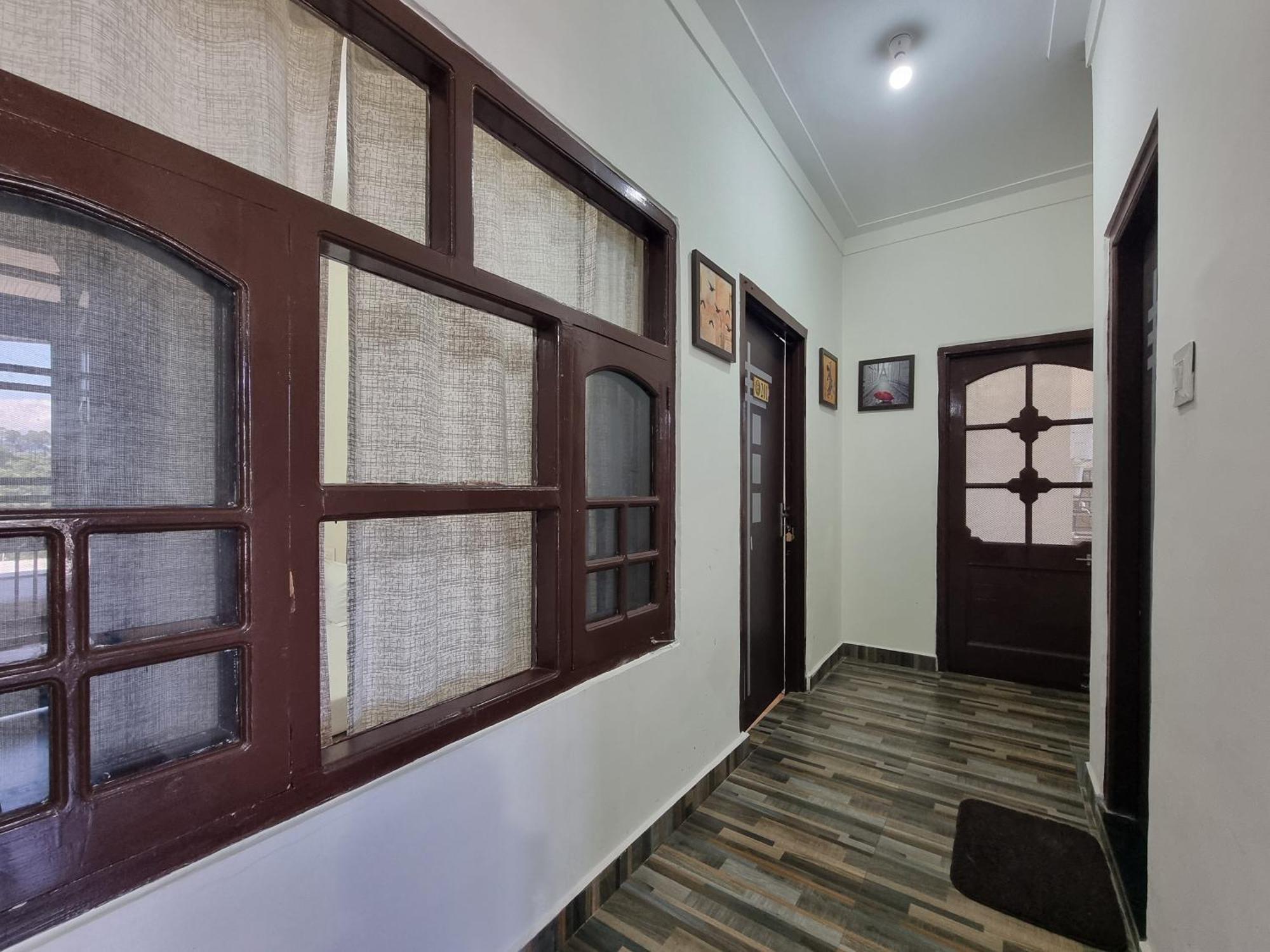 Homestay Baikunth Homes