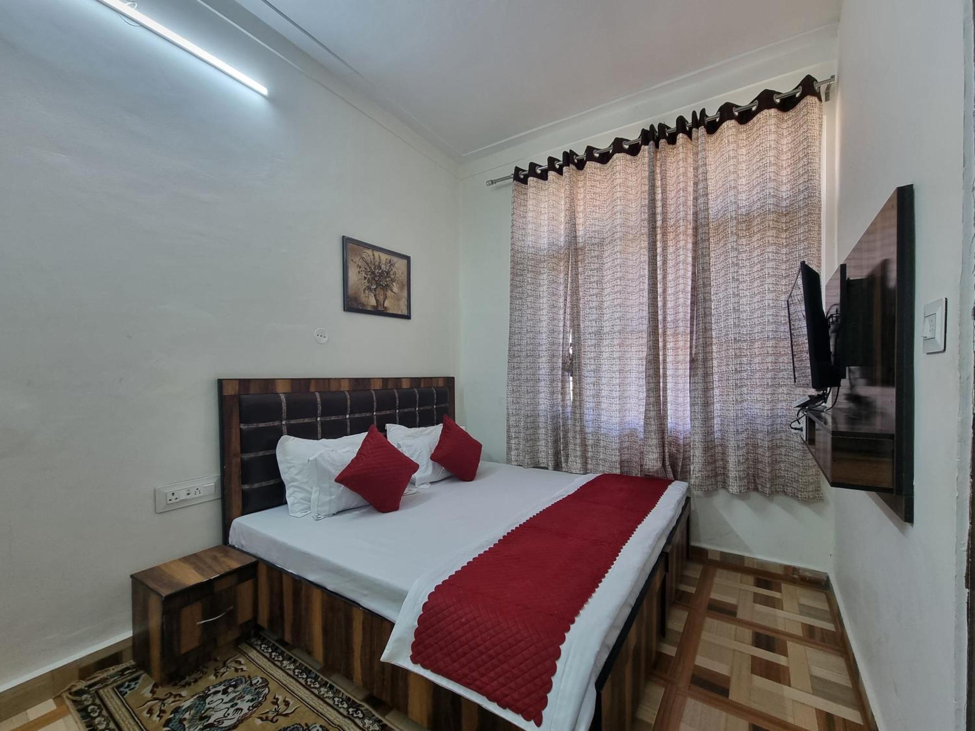 Baikunth Homes Homestay