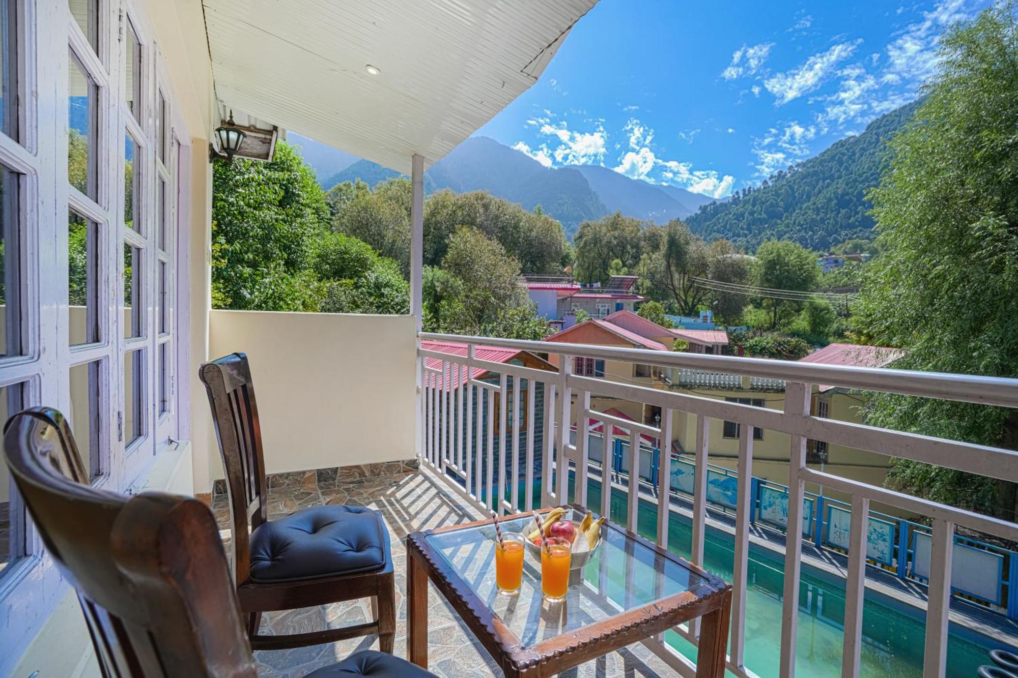 Pax Rock Swimming Pool Available Hotel 3*