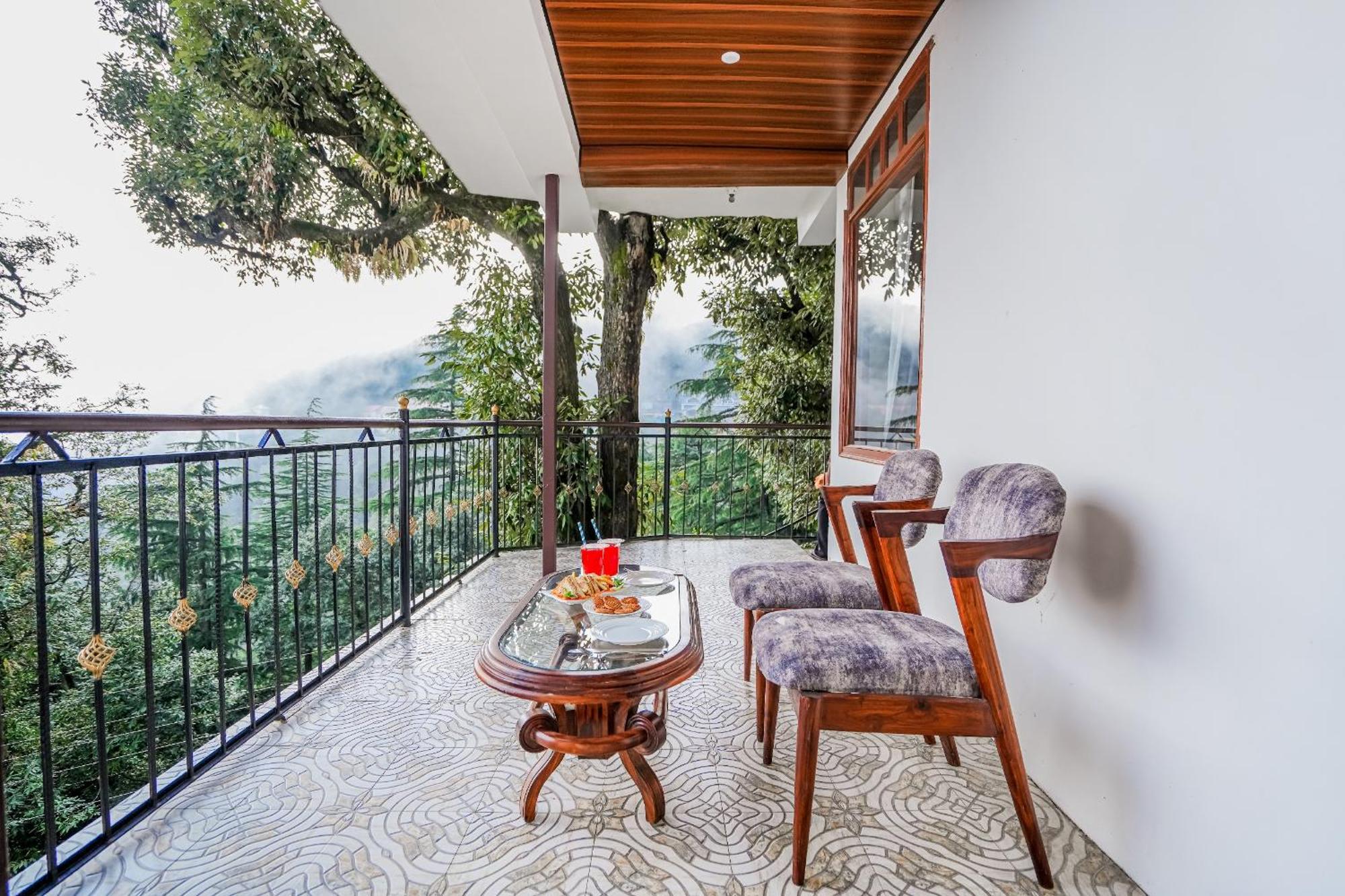 Pax Ark 150 Meters From Mall Road Hotel Dalhousie