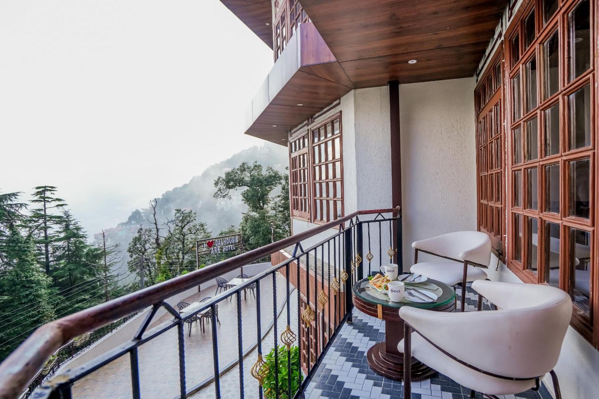 Hotel Pax Ark 150 Meters From Mall Road Dalhousie
