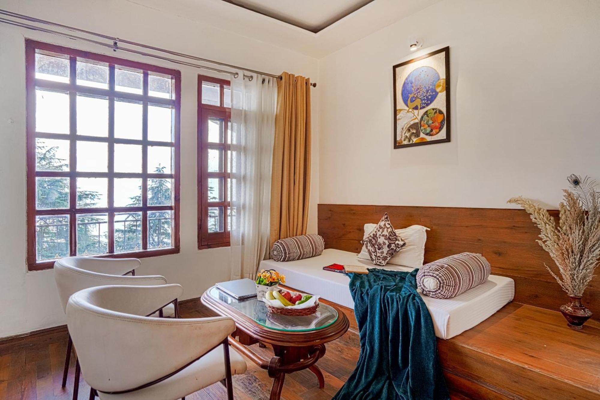 Hotel Pax Ark 150 Meters From Mall Road Dalhousie