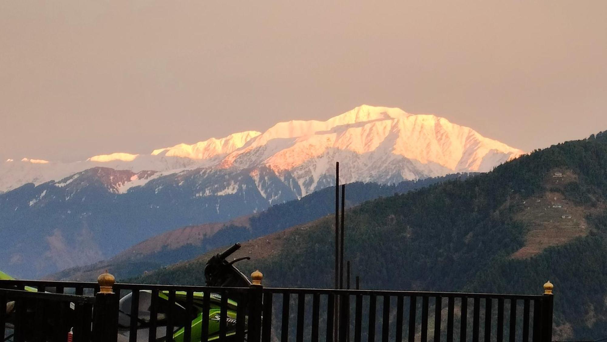 Grand Kailash Khajjiar *