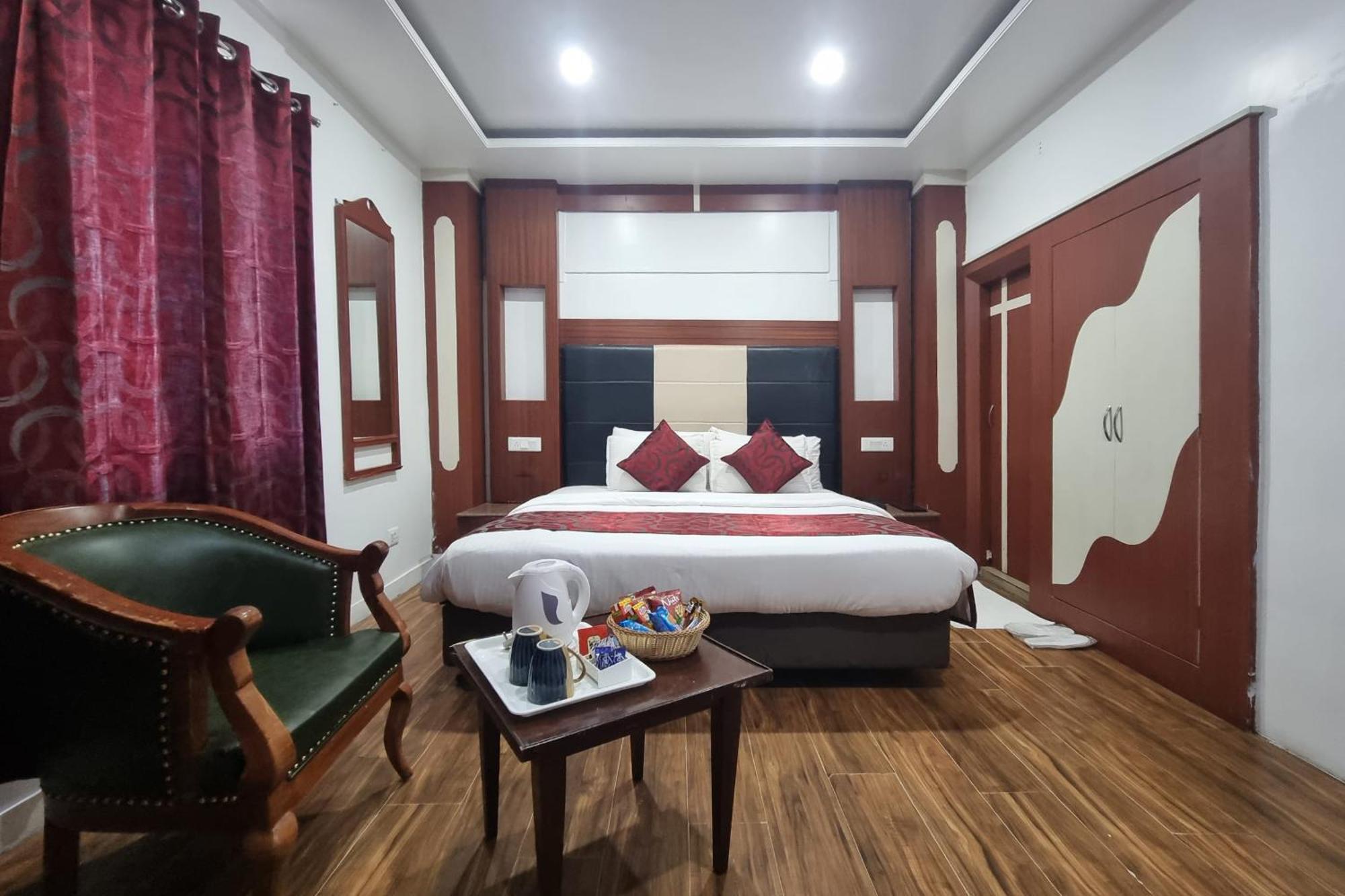 Hotel Alps 3*