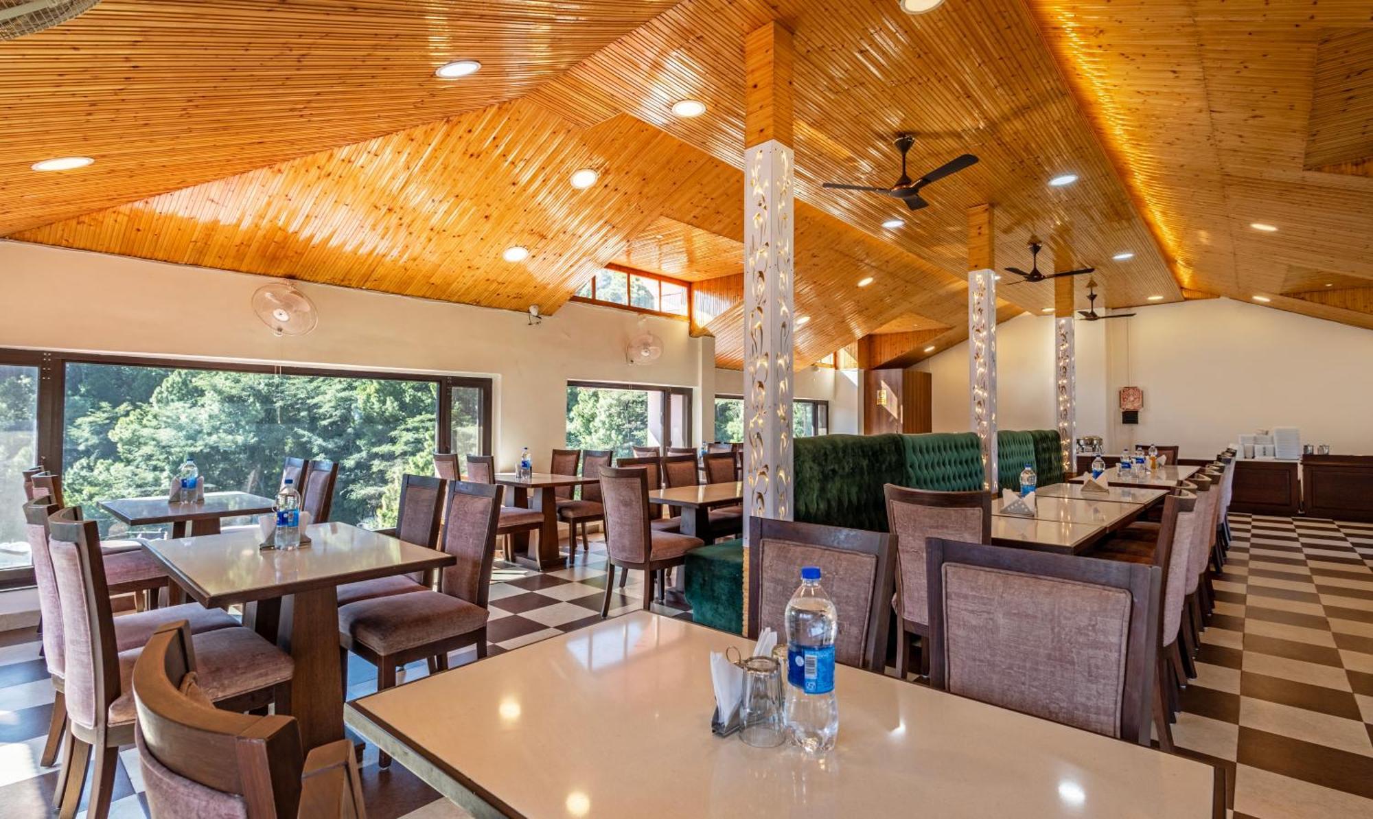 Treebo Anjukul Hotel
