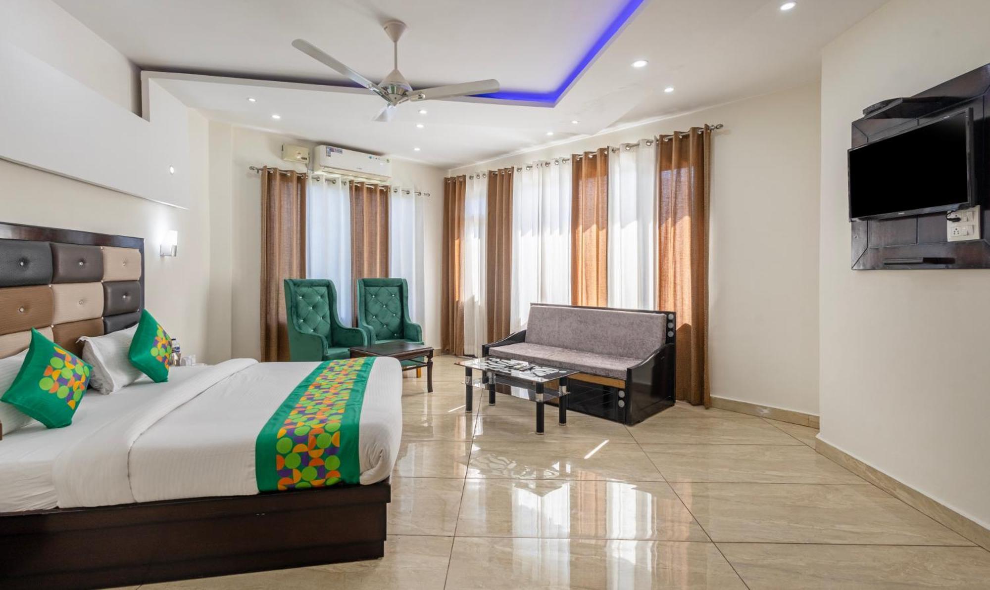 Treebo Anjukul Hotel