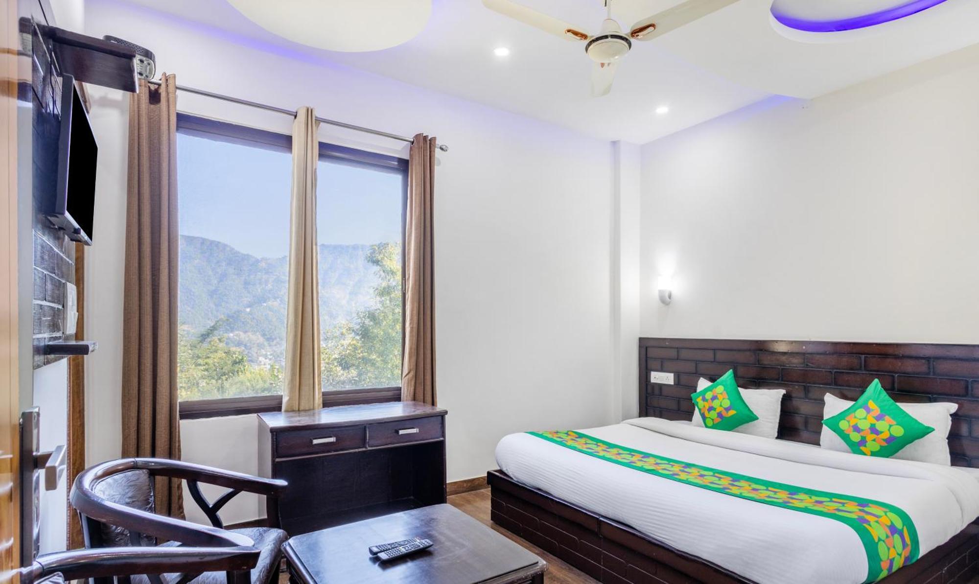 Hotel Treebo Anjukul 3*