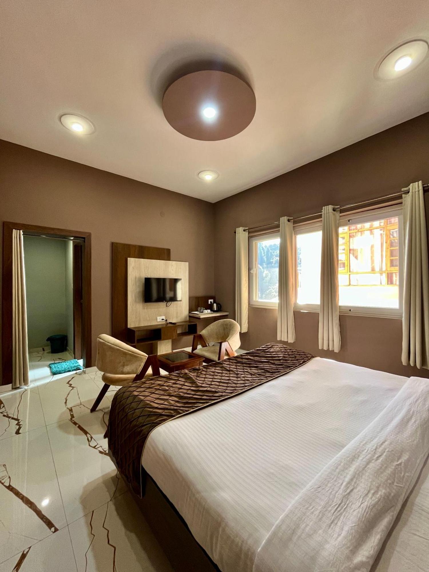 Viva La Vida Hotel 3*