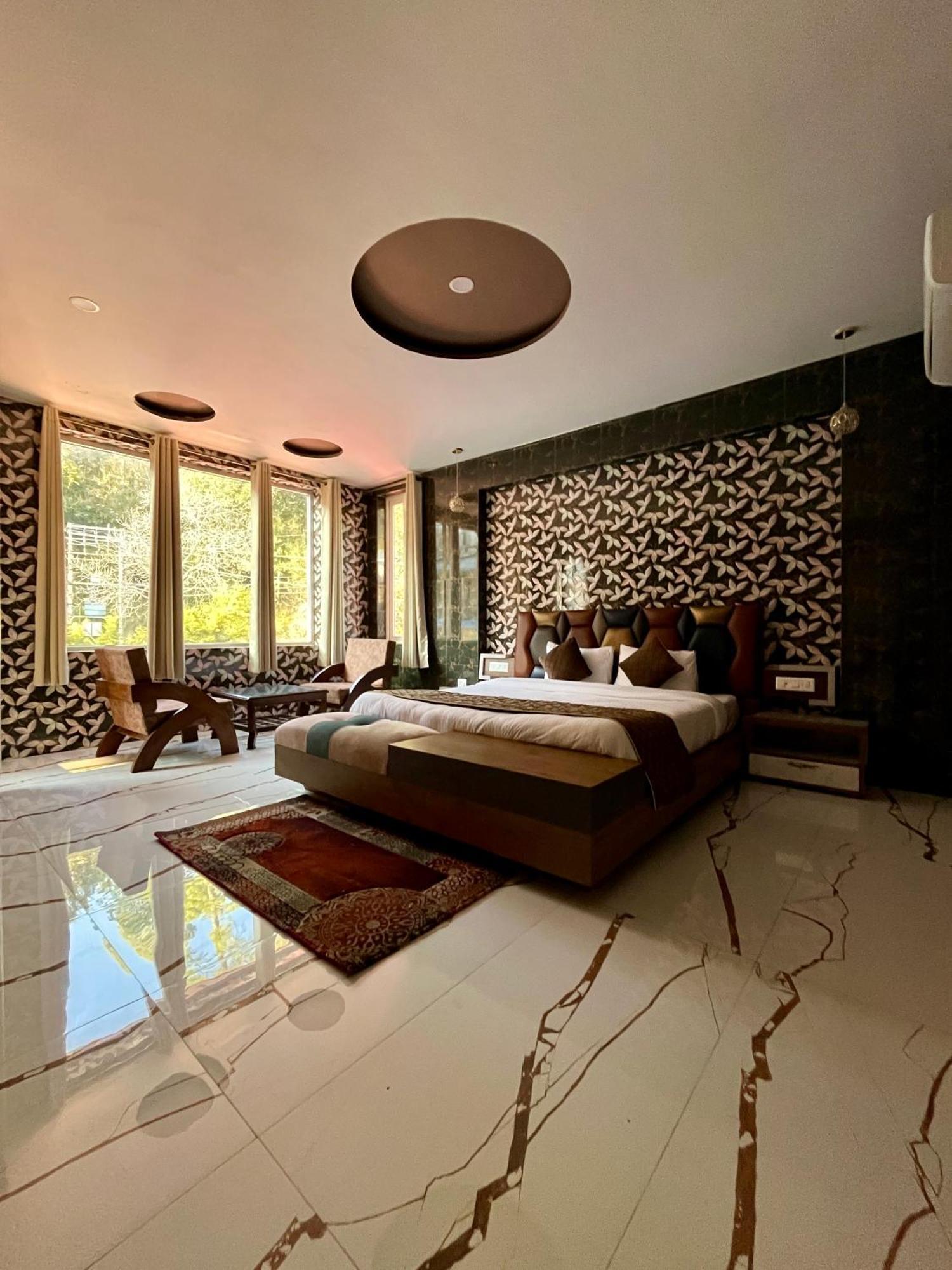 Viva La Vida Hotel 3*