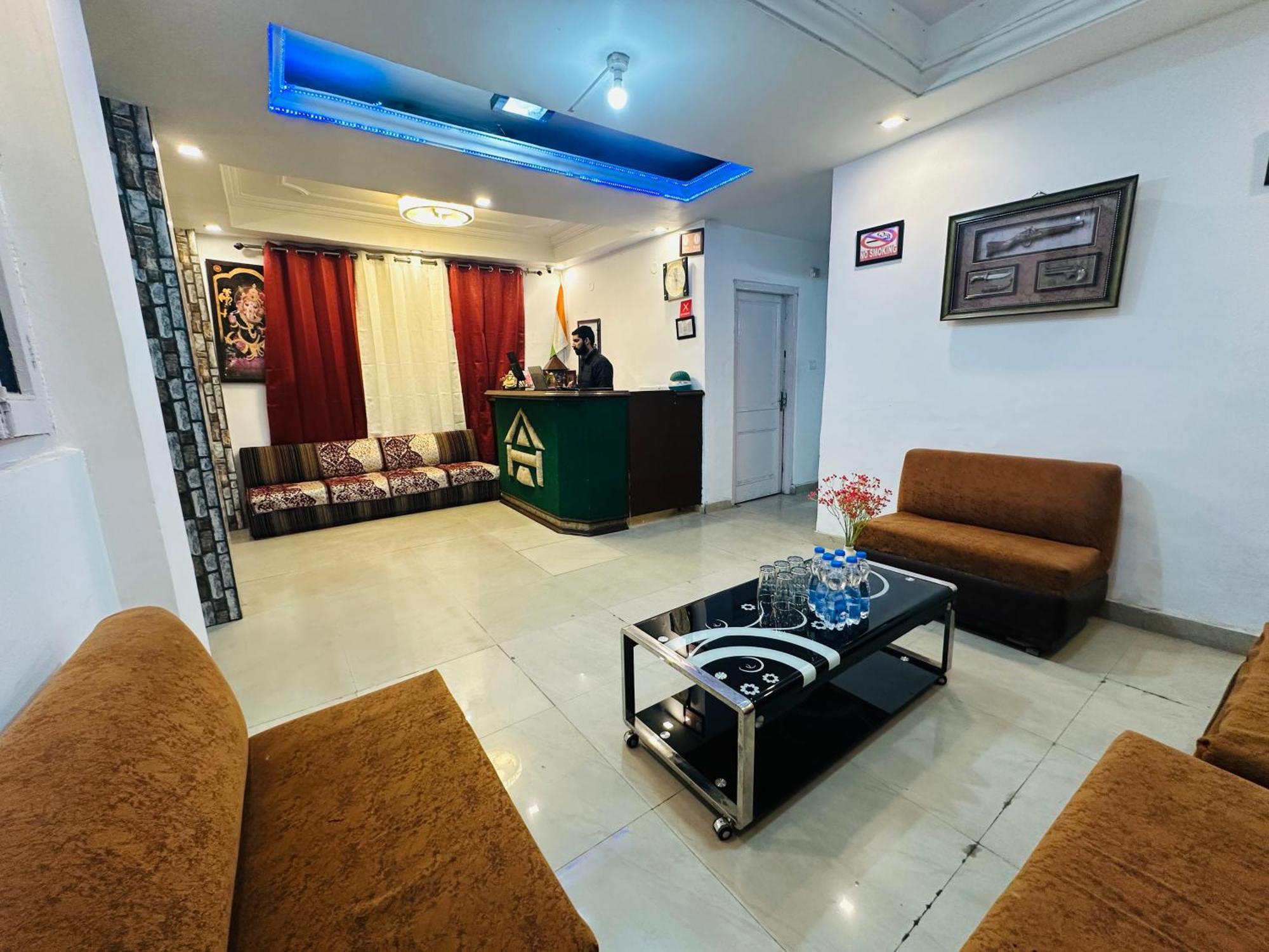 The Nest Mountain King In #hot And Cold Ac Hotel Dalhousie