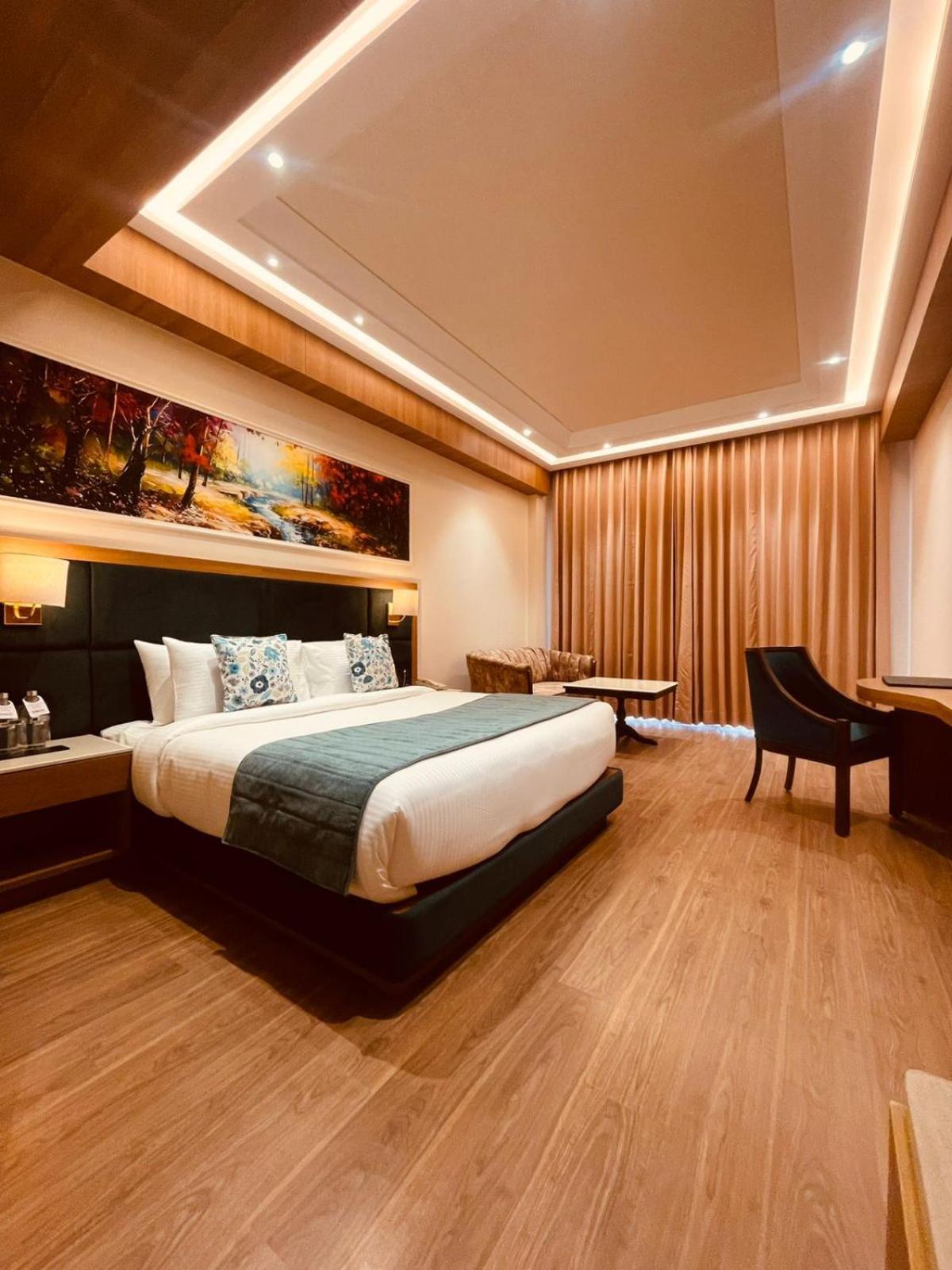 Regenta Place At Mall Road Hotel Dalhousie