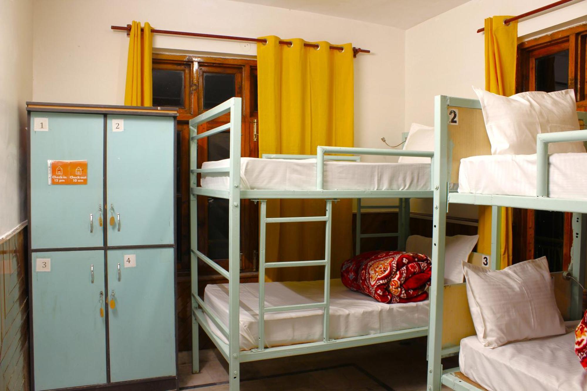 Hostel Proto