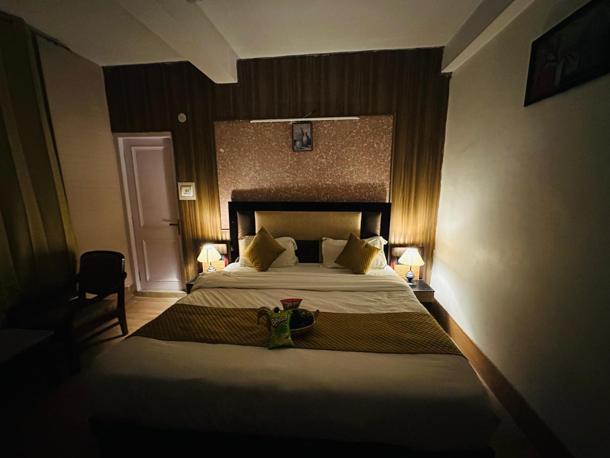 Hotel Eagle Nest Heated Dalhousie