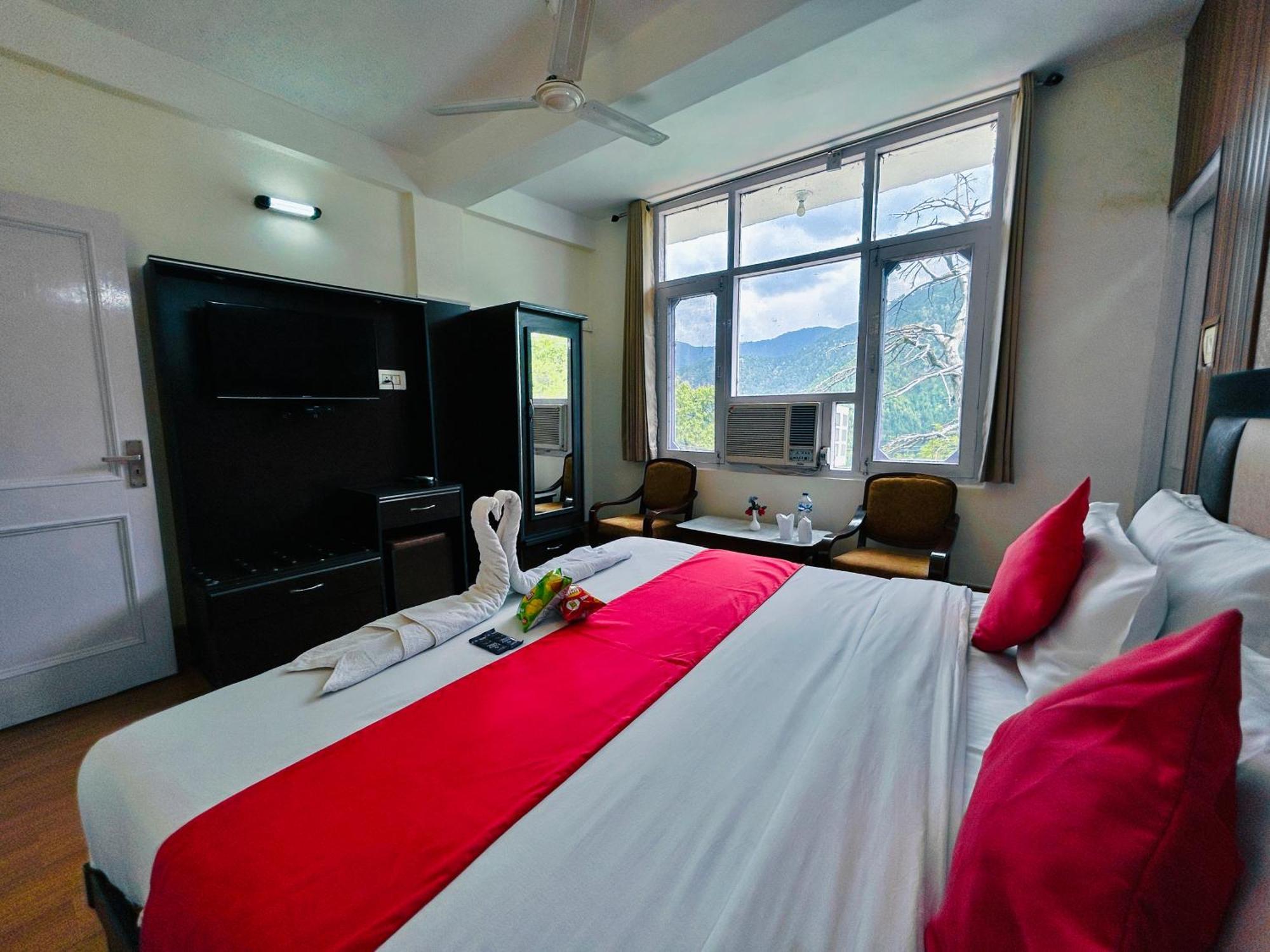 Eagle Nest Heated Dalhousie