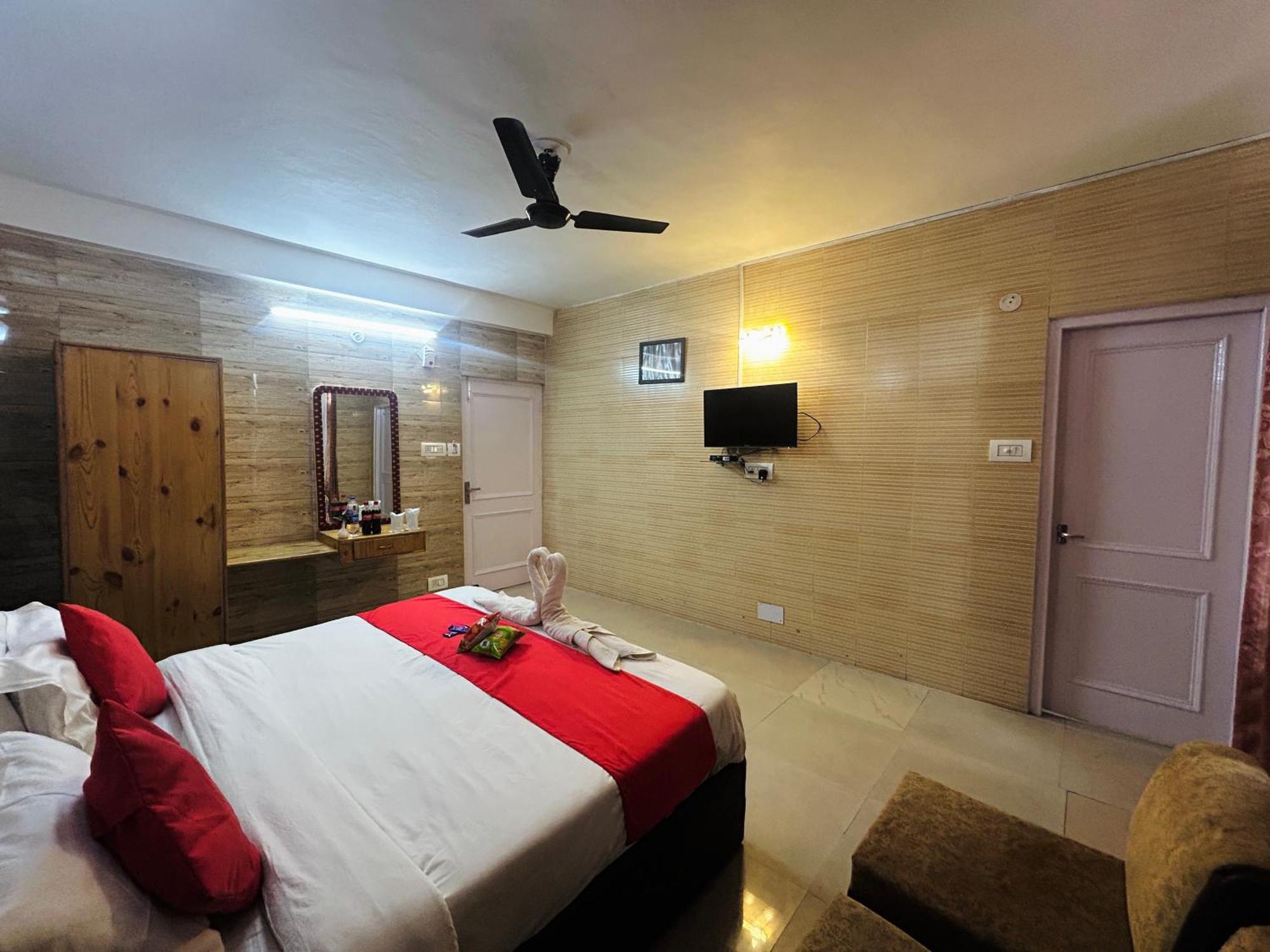 Hotel Eagle Nest Heated Dalhousie