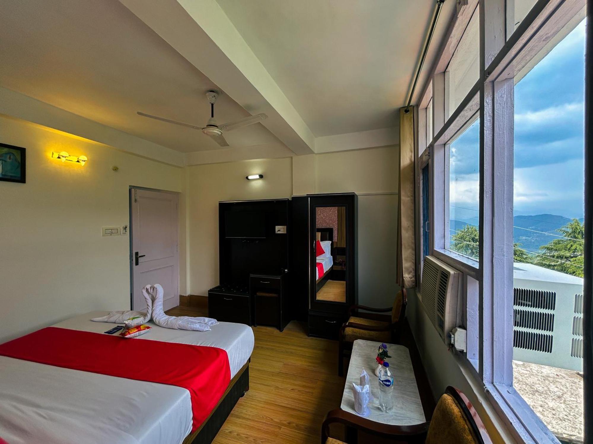 Eagle Nest Heated 4* Dalhousie