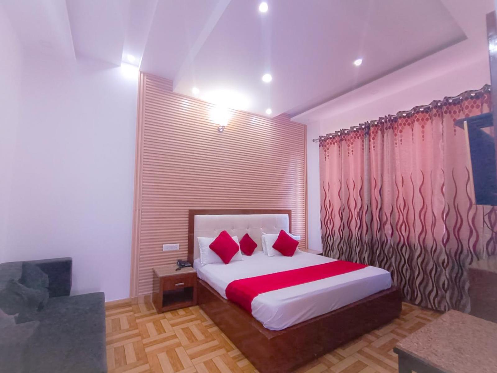 Snow Ark Inn, 3* Dalhousie