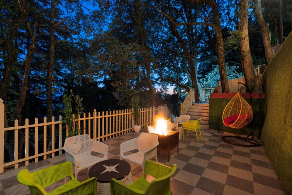 The Pine Retreat - Mall Road Dalhousie