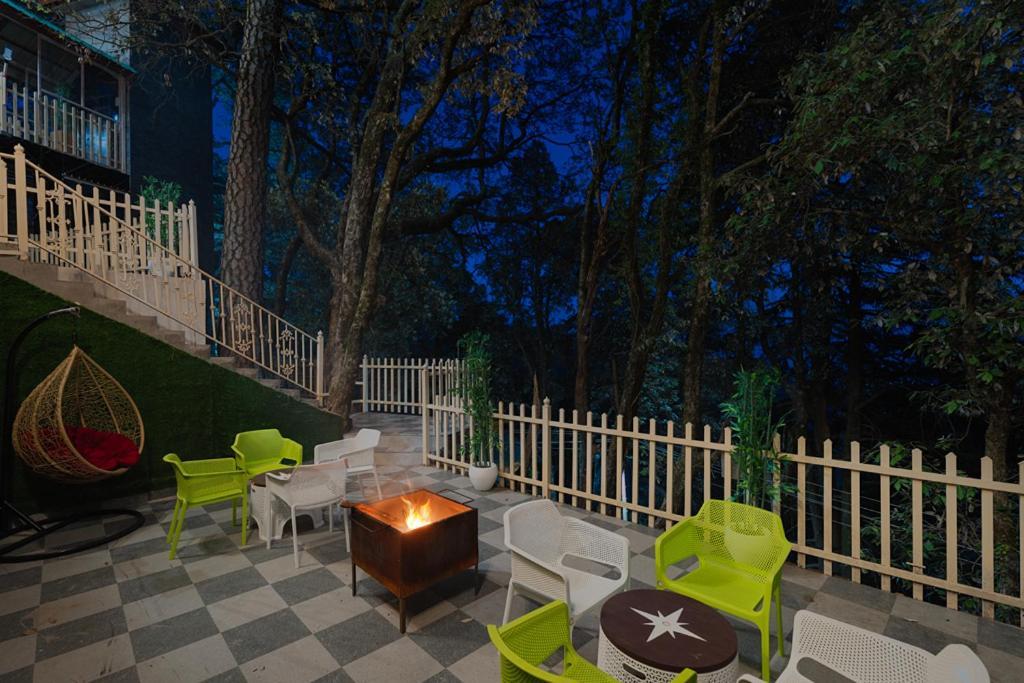 The Pine Retreat - Mall Road