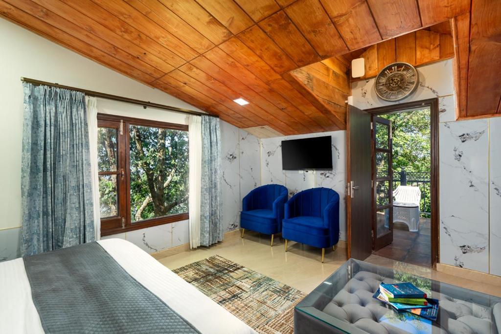 The Pine Retreat - Mall Road Hotel