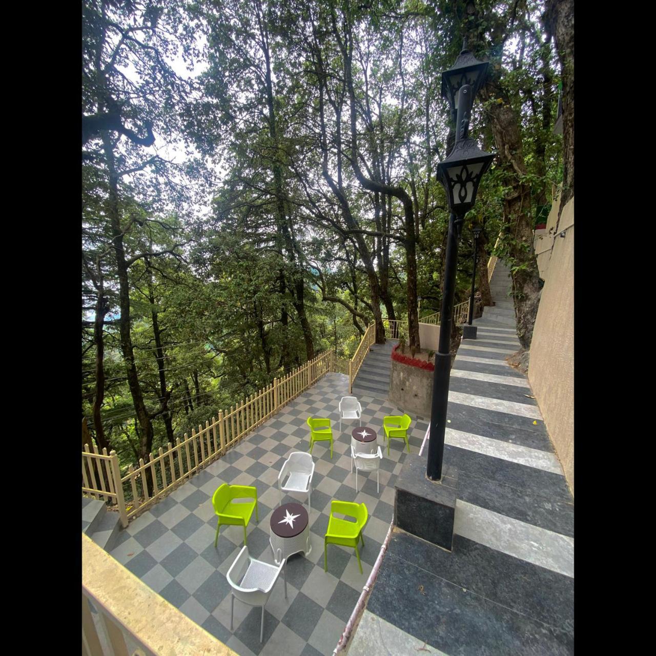 The Pine Retreat - Mall Road Dalhousie