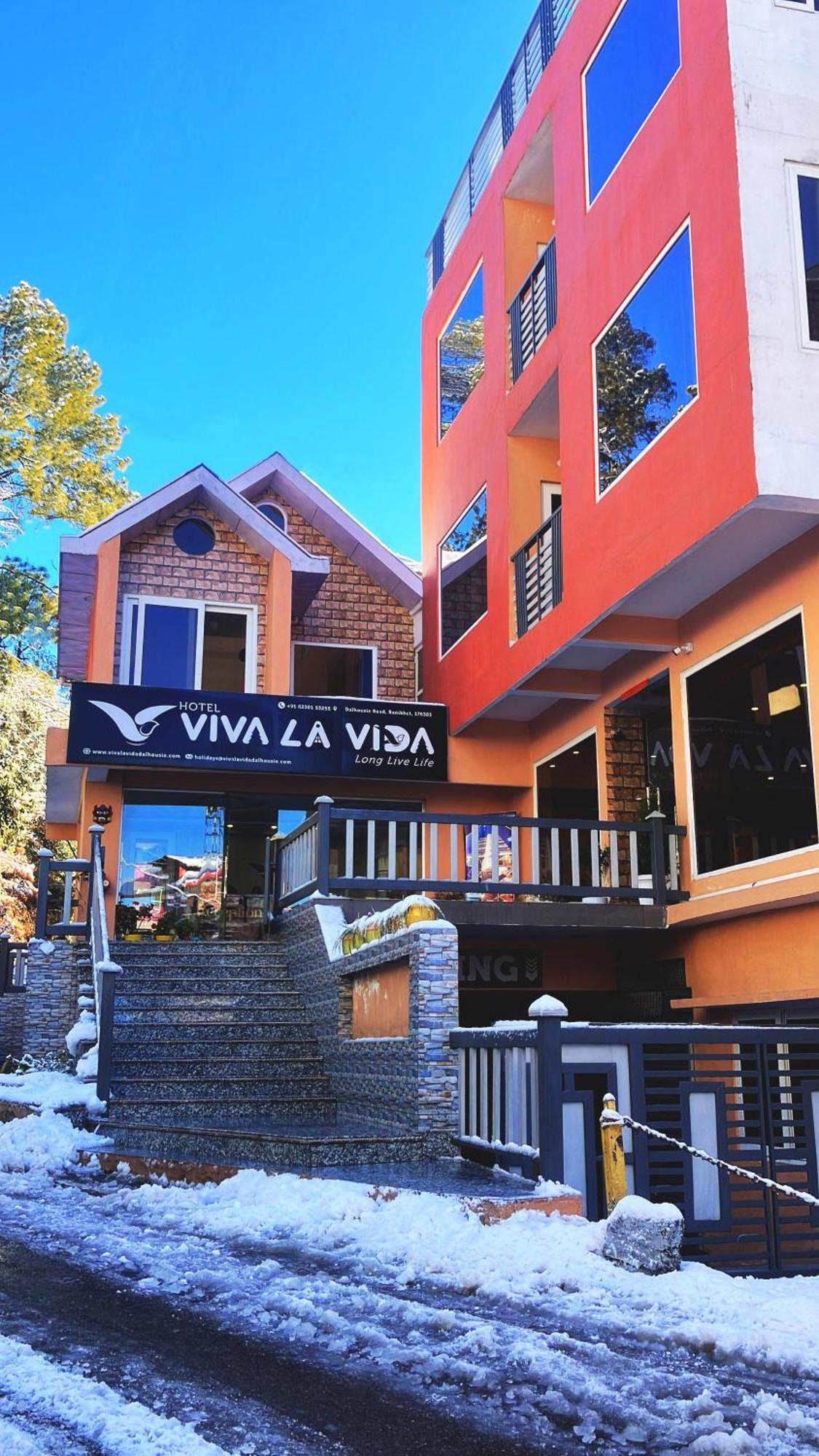 Viva La Vida 3* Dalhousie