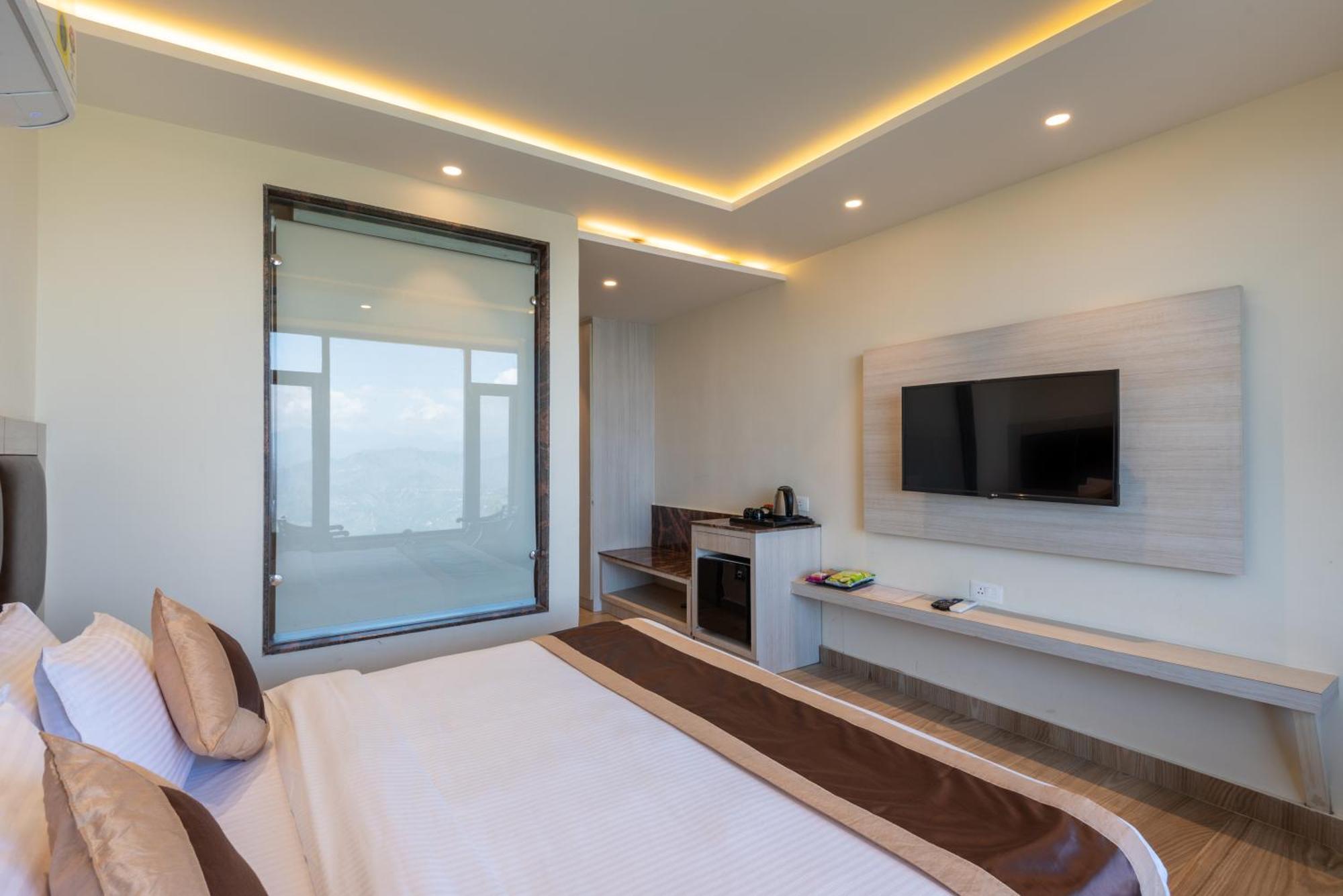 Hotel The Seasons - Valley View & Mountain View In 3*