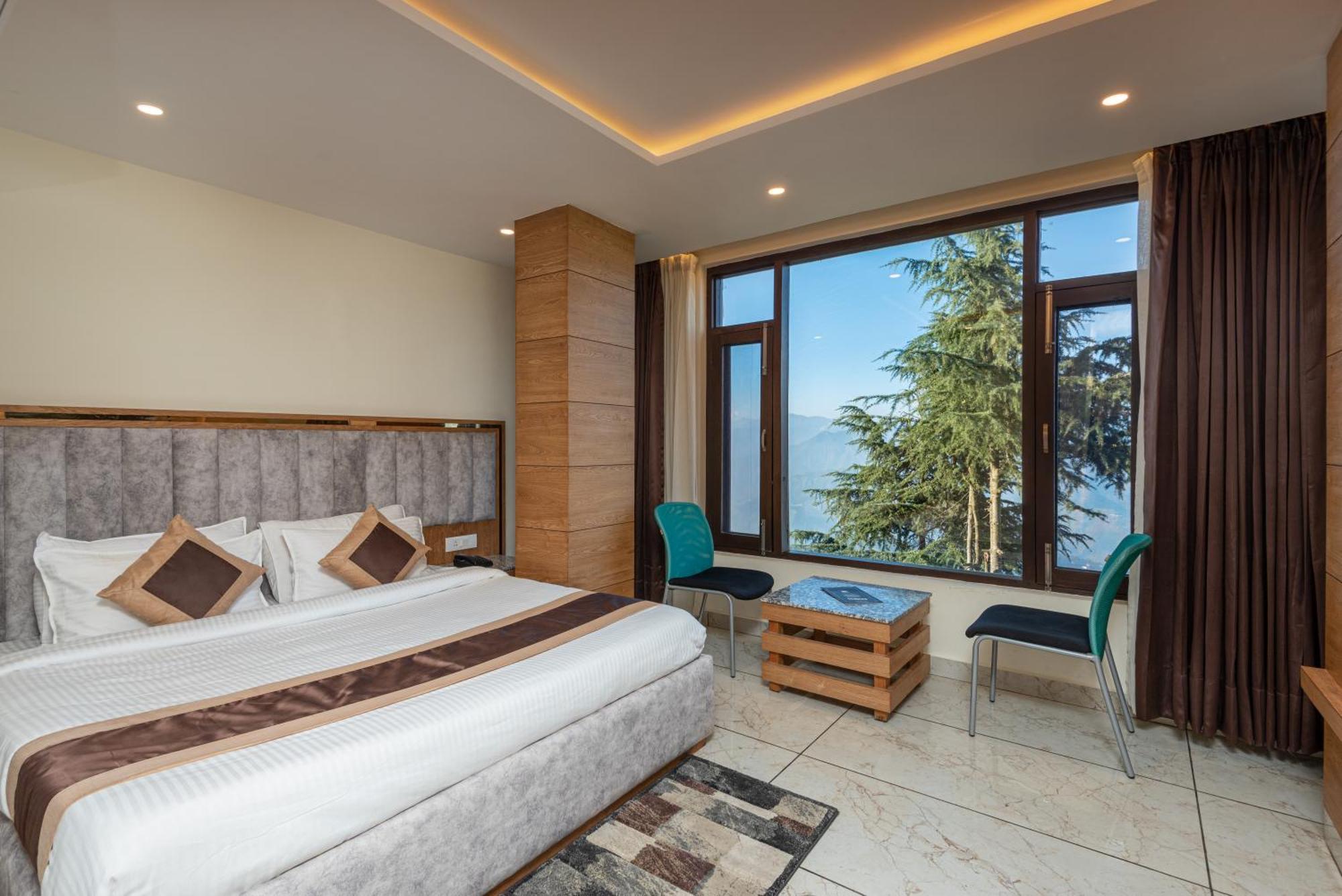 The Seasons - Valley View & Mountain View In Hotel
