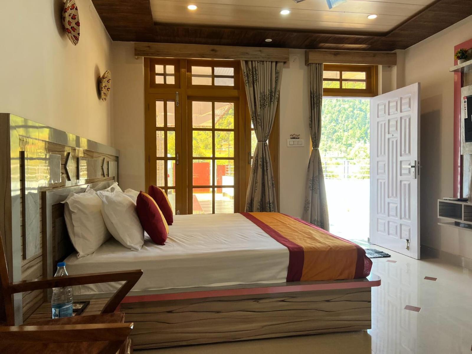Rock Mountain Premium Near Rock Garden Homestay *