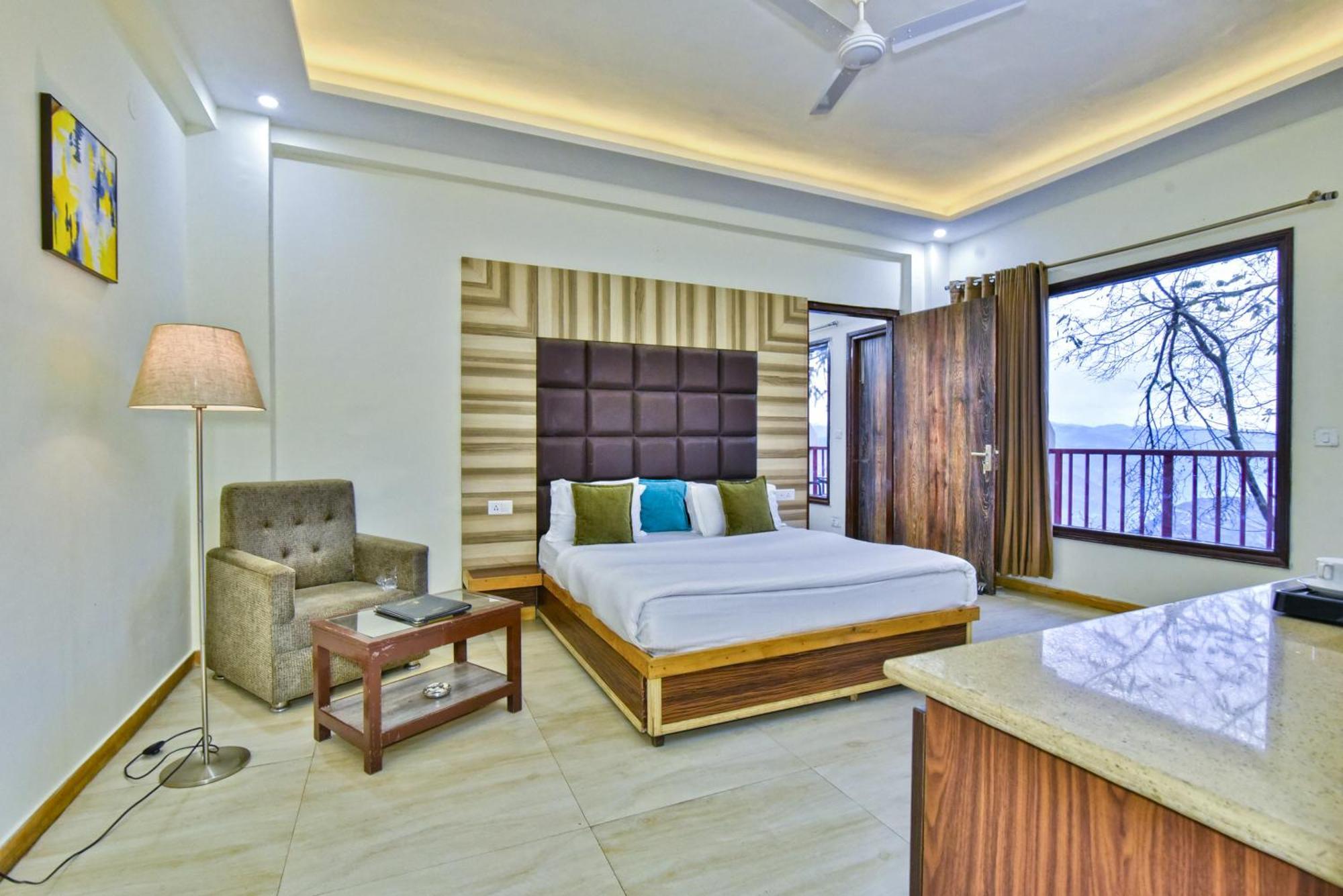 Hotel Bear Valley 3*