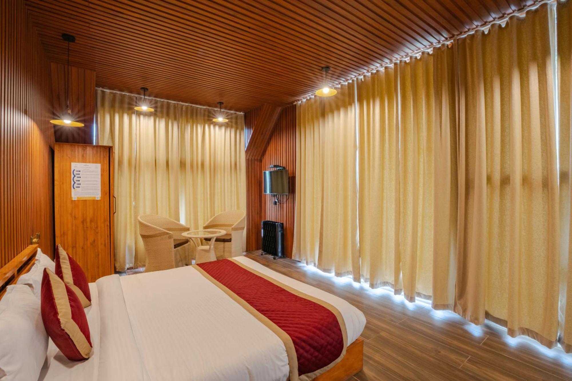 Resort Wow Stayz2 Ashoka Grand Dalhousie