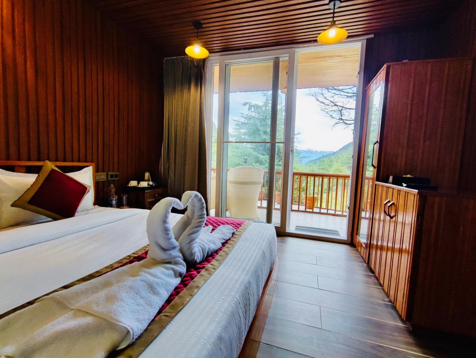 Wow Stayz2 Ashoka Grand Dalhousie